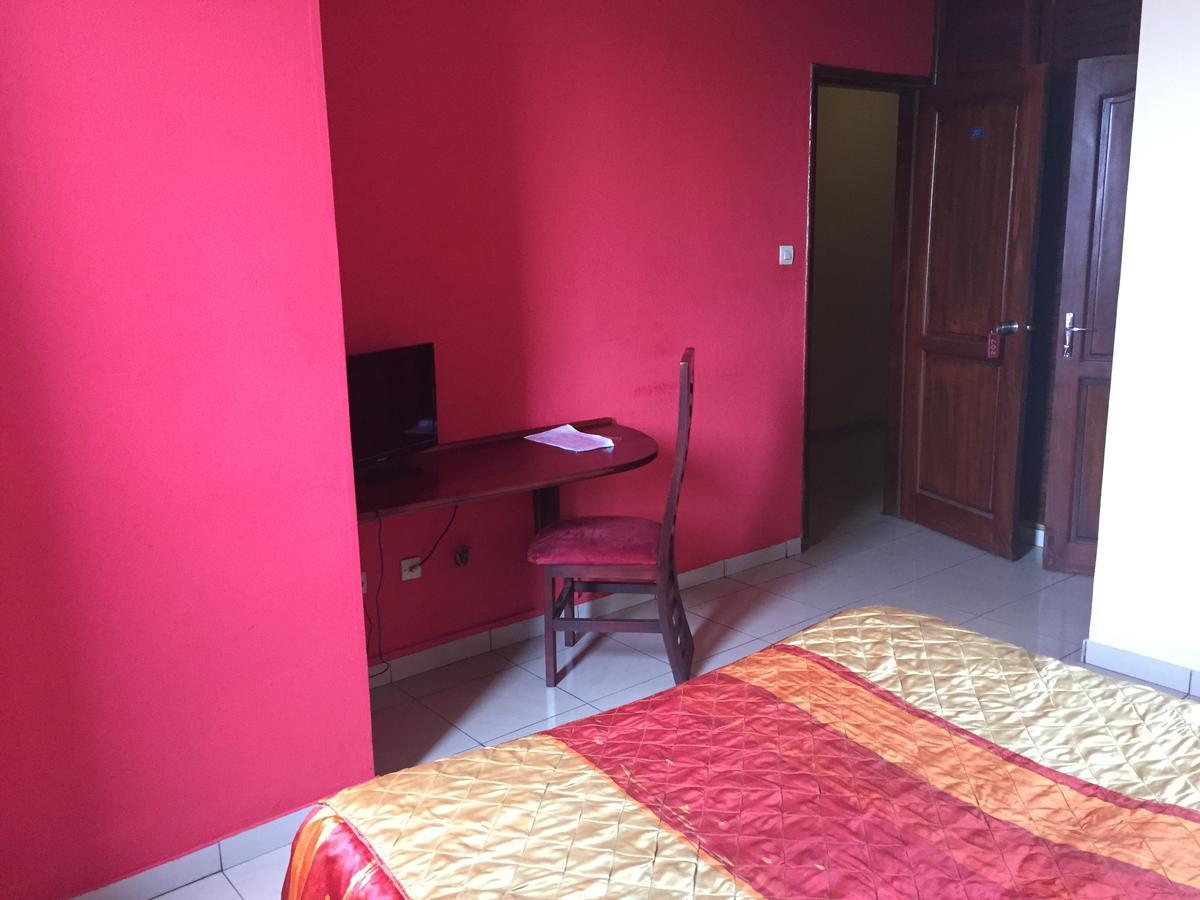 Hotel Lumiere Akwa Douala Kültér fotó
